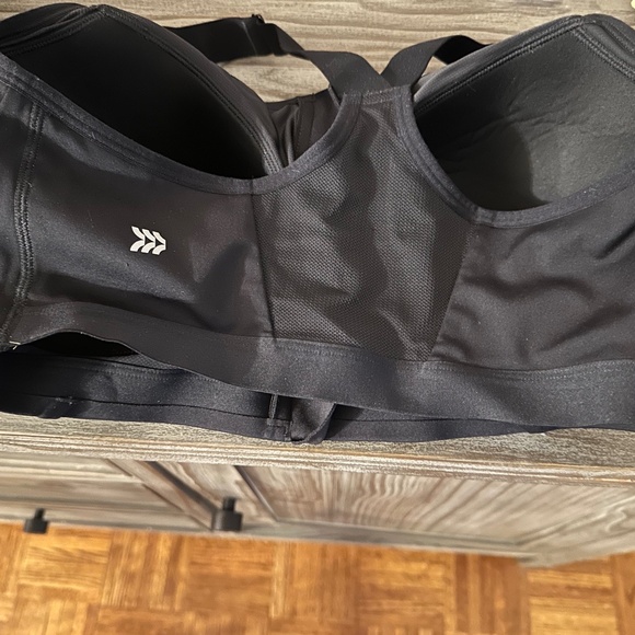 Set of Two Racer Back High Support Sports Bras 38DD - Picture 3 of 8